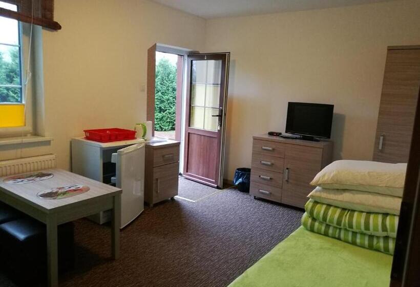 스탠다드 트리플 룸, Dom Wczasowy Pięciu Pomostów I Domki Letniskowe