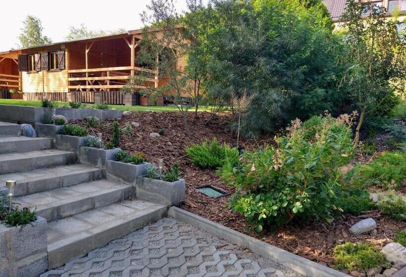 샬레, Dom Wczasowy Pięciu Pomostów I Domki Letniskowe