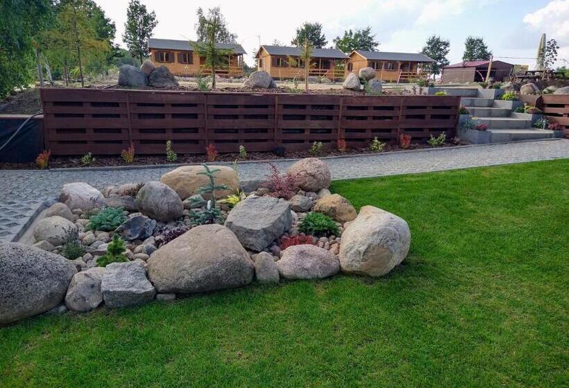 샬레, Dom Wczasowy Pięciu Pomostów I Domki Letniskowe