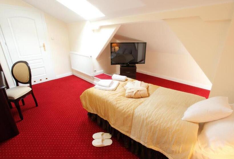 スタンダードシングルルーム, Dwor Sojki