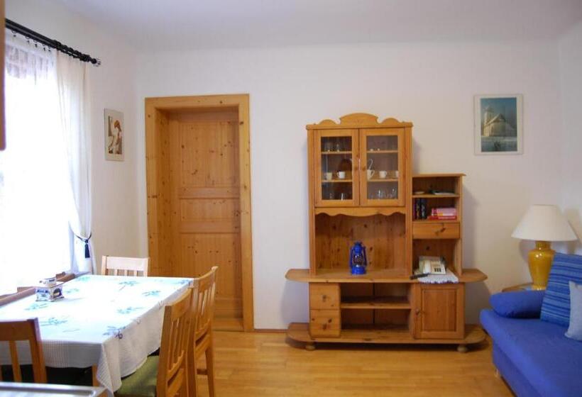 דירת חדר, Gasthof Martinihof