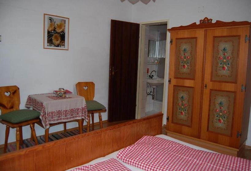 חדר סטנדרט, Gasthof Martinihof