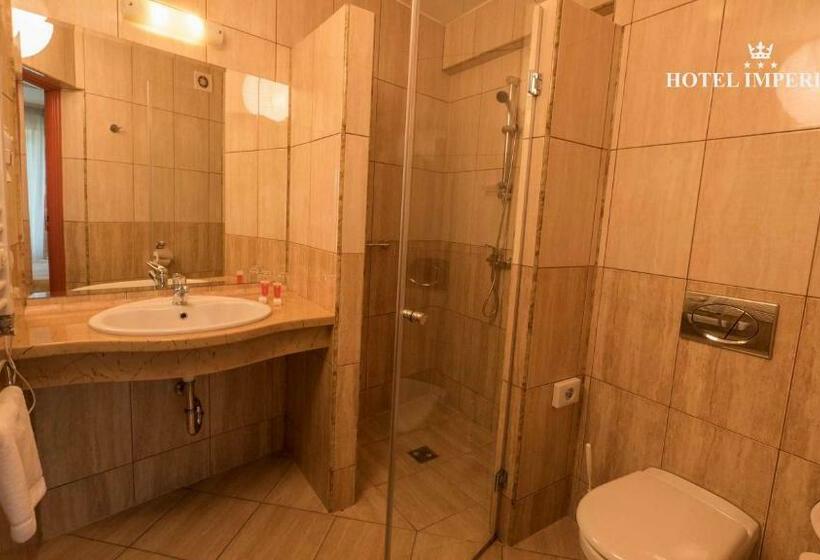 חדר סטנדרט יחיד, Imperium