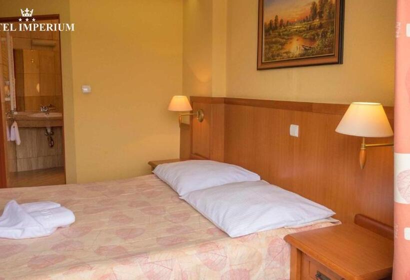 חדר סטנדרט יחיד, Imperium