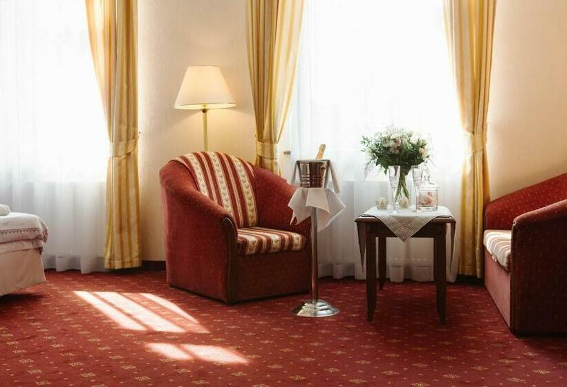 Apartamento 1 Dormitório, Jakub Sobieski
