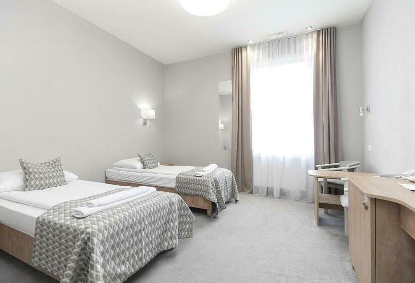 스탠다드 룸, Jan Sander