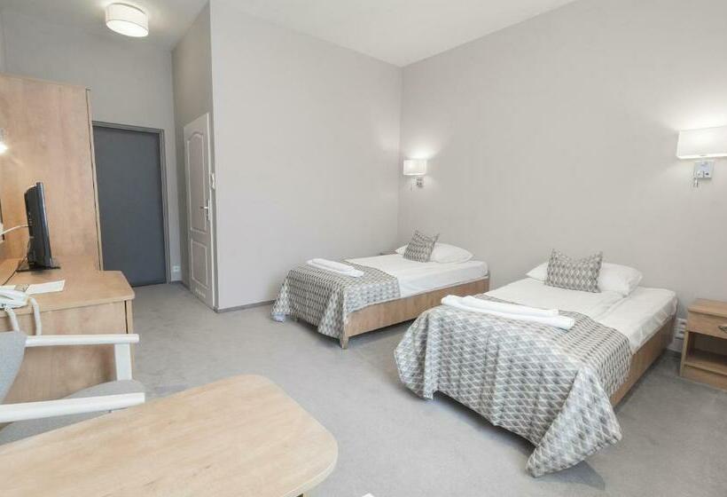 스탠다드 룸, Jan Sander