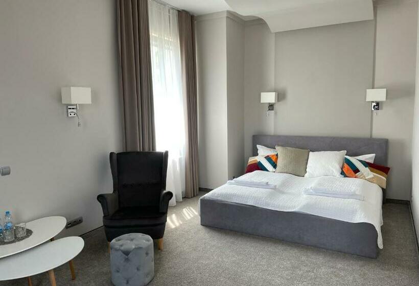 침실 1개 아파트, Jan Sander