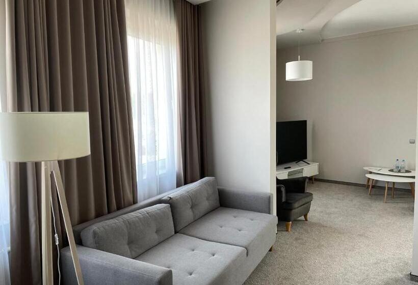 침실 1개 아파트, Jan Sander