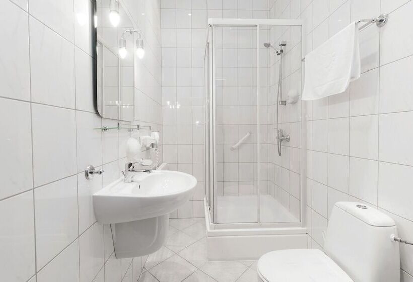 4인용 스탠다드 룸, Jan Sander