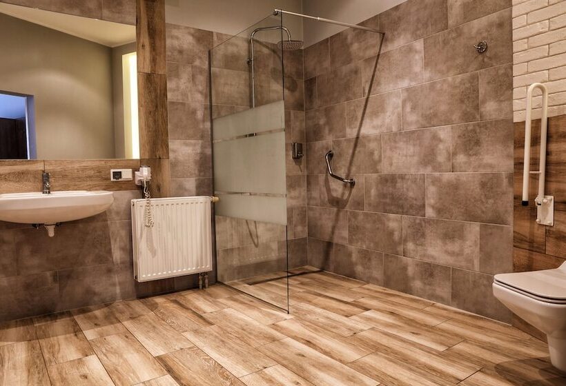 디럭스 룸, Jan Sander