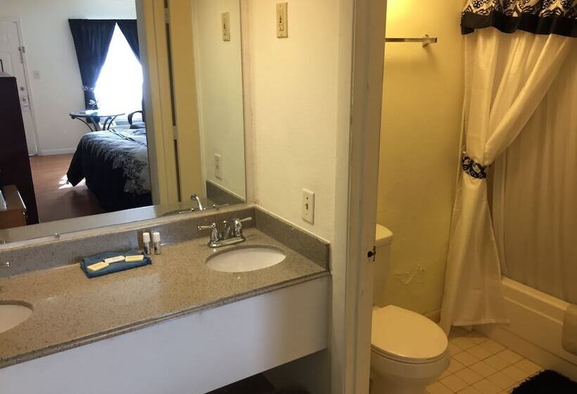 غرفة ديلوكس, Jasmine Garden Inn