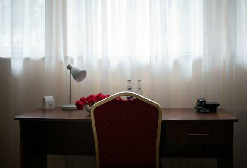 חדר סטנדרט, Marina