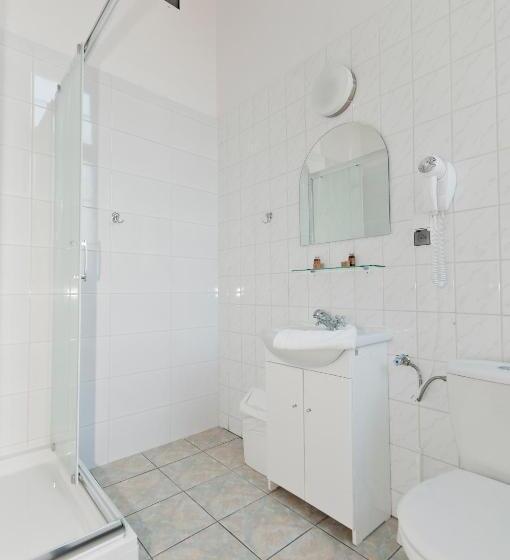 デラックスルーム, Moszna Zamek