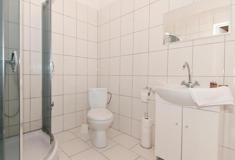 デラックスルーム, Moszna Zamek