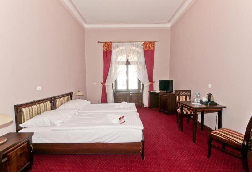 Standard room with outdoor bath, Moszna Zamek