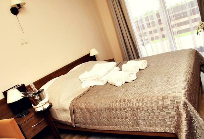 スタンダードルーム, łokietek