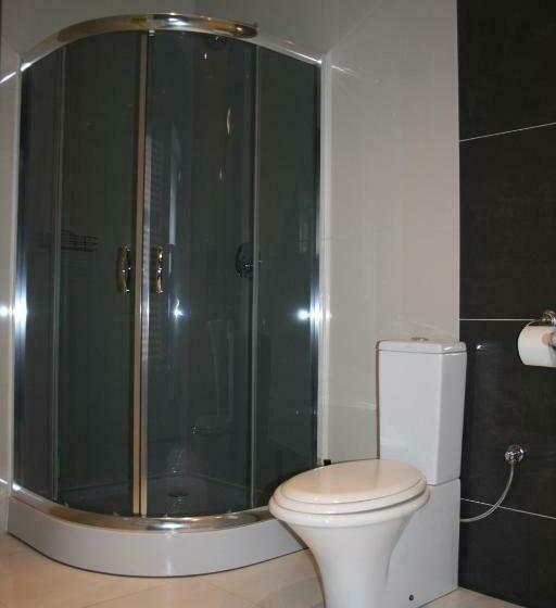 סוויטה אקזקיוטיב, Opera