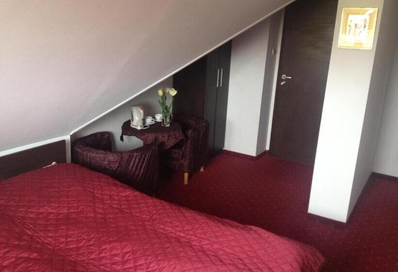 חדר סטנדרט לשלושה, Rezydencja Lux