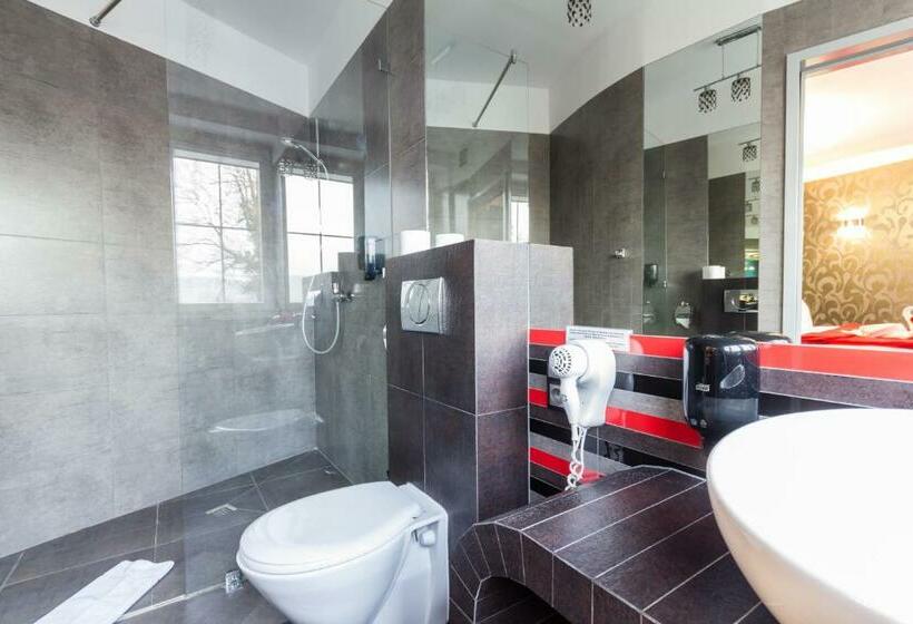 آپارتمان 1 خوابه, Riverside