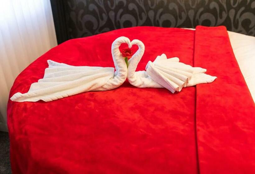 آپارتمان 1 خوابه, Riverside