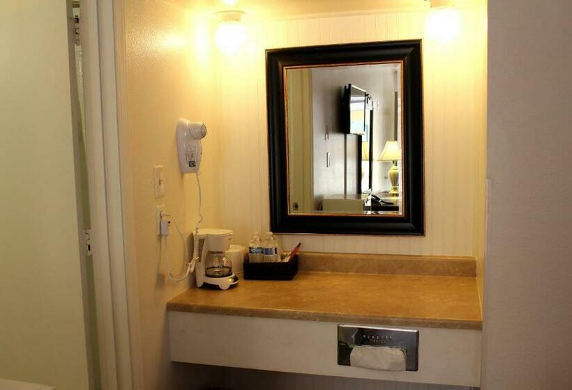 Номер Deluxe, Sovana Inn