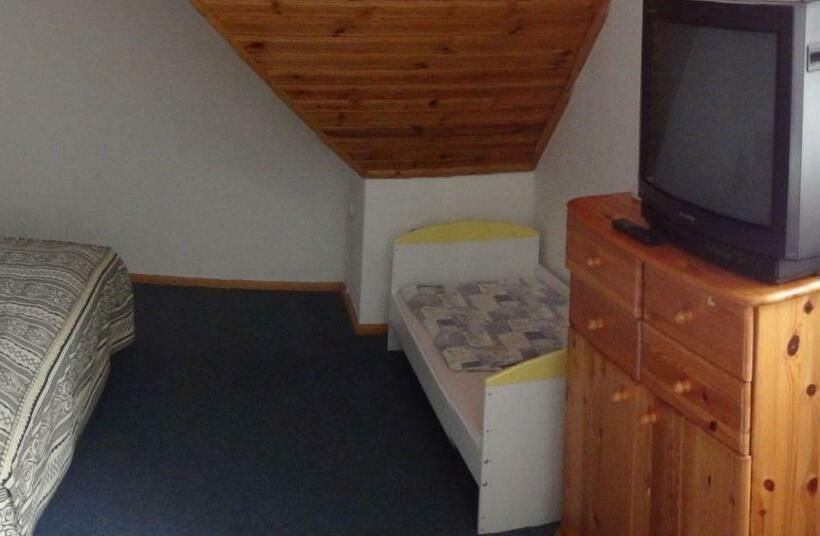 Люкс, Szél Fiai Fogadó