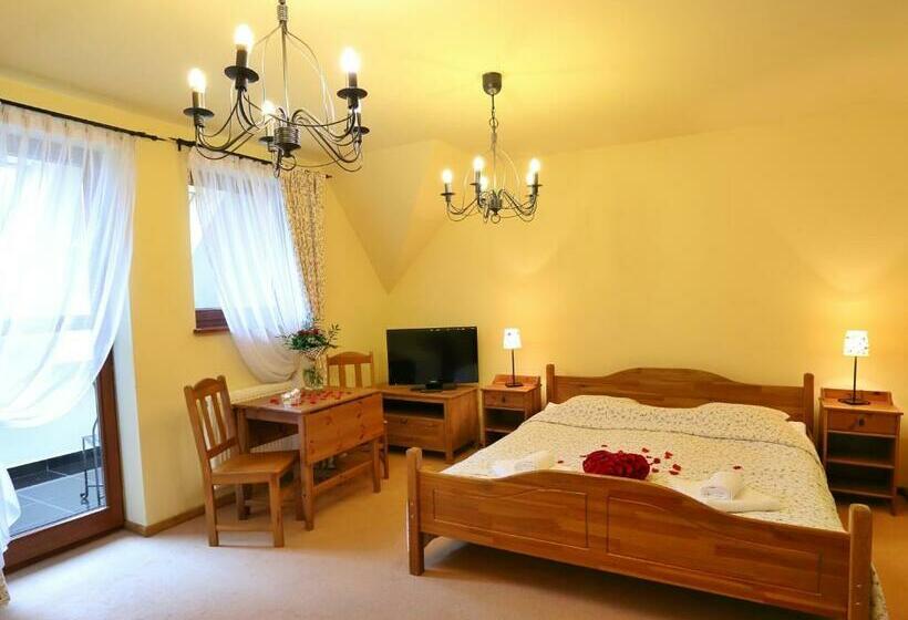 スタンダードトリプルルーム, Vesta Centrum Konferencyjno Wypoczynkowe