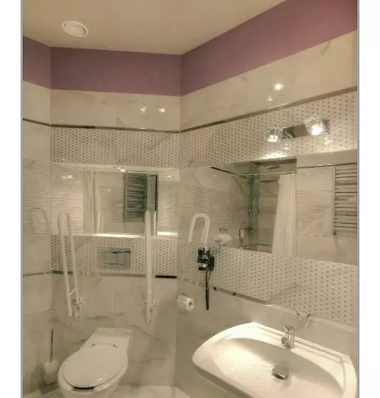 اتاق استاندارد یک تخته برای معلولان, Villa Park