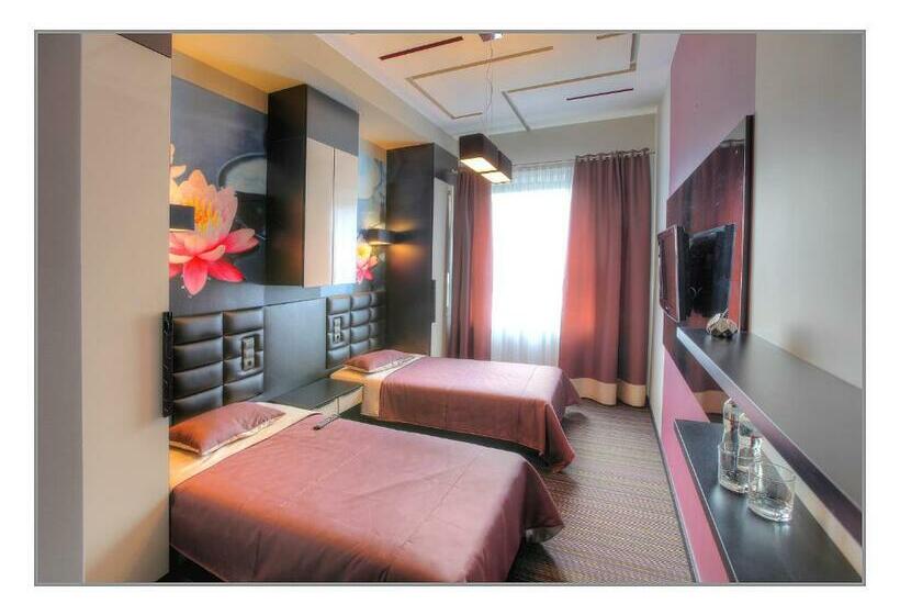 اتاق اکونومی, Villa Park