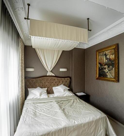 １ベッドルームのデラックスアパートメント, Zamek Dubiecko