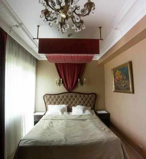 １ベッドルームのデラックスアパートメント, Zamek Dubiecko