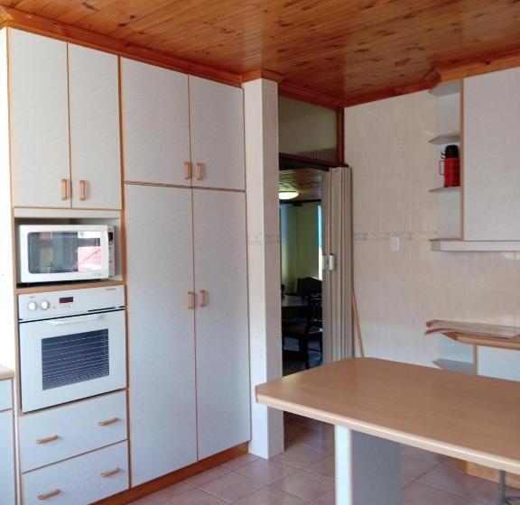 スタンダードルーム, Beyond New House