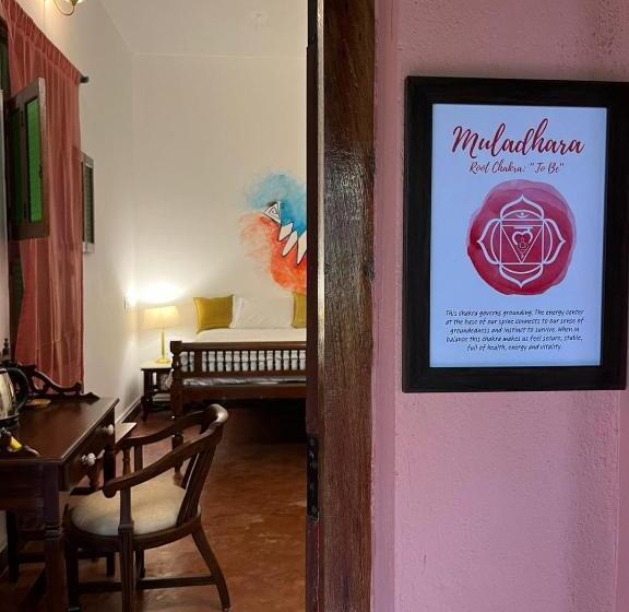 デラックスルーム, House Of Harmony, Auroville