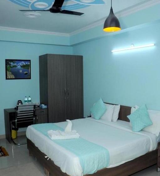 三人经典房间, Collection O 81038 Royal Galaxy Inn