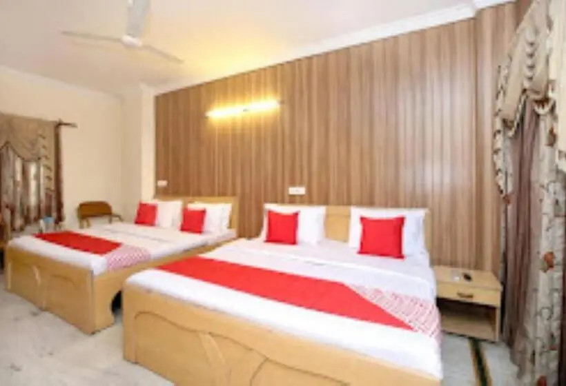 Standard Neljän Hengen Huone, Hv International,amritsar