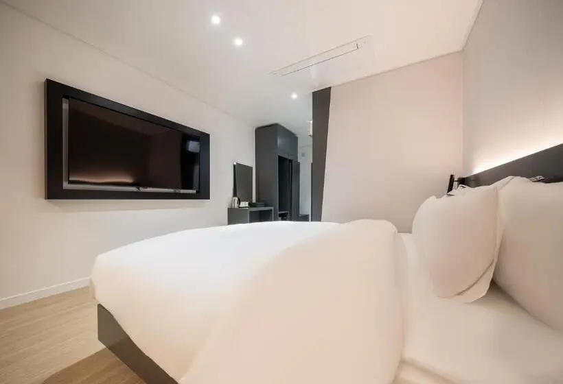 クイーンサイズベッドのスイートルーム, Hound Hotel Mokpo Peace Plaza