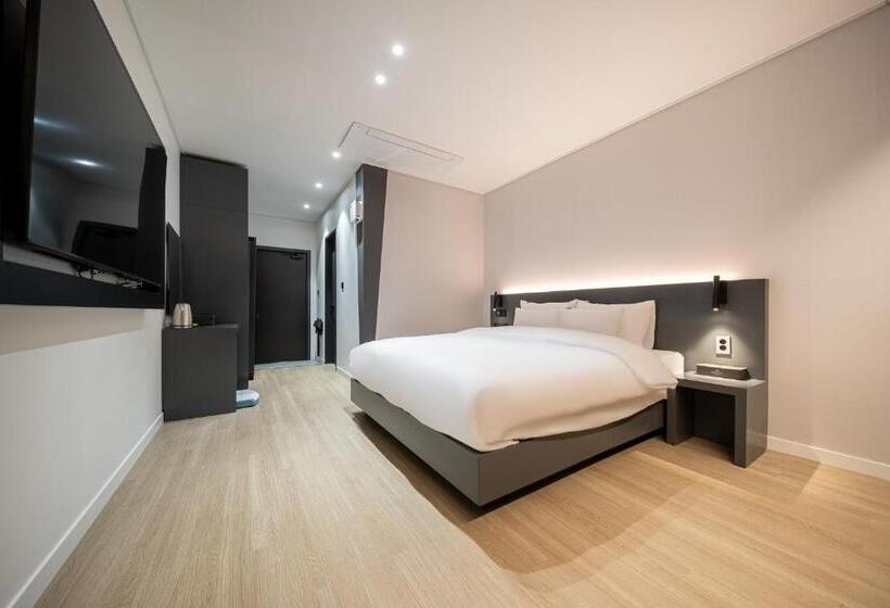 带皇后床的套间, Hound Hotel Mokpo Peace Plaza