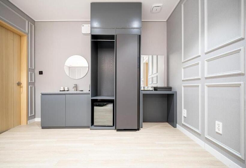 豪华三人间, Hound Hotel Mokpo Peace Plaza