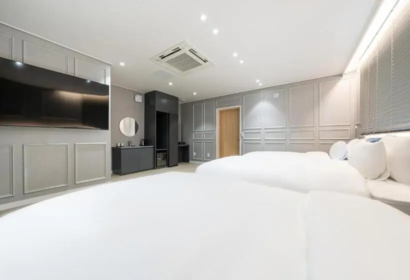 デラックストリプルルーム, Hound Hotel Mokpo Peace Plaza