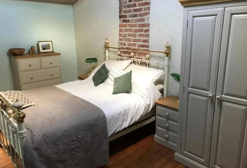 スタンダードルーム, Papillons B&b   Beauty, Comfort And Peace 25 Mins From Puy Du Fou