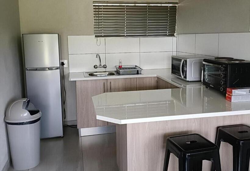 شاليه غرفة نوم واحدة, The View On Vaal Resort