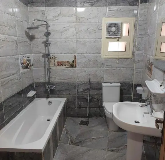 سوئیت 2 خوابه, Gem View Inn