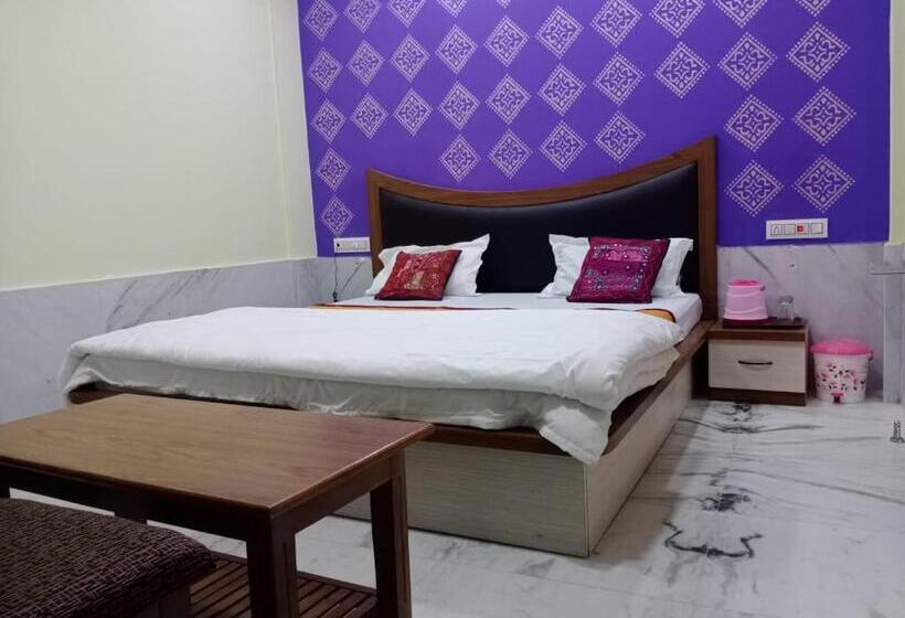 غرفة قياسية, Hanuman