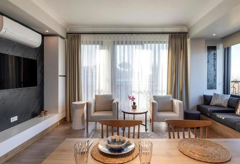 Family Suite, Luna Residence