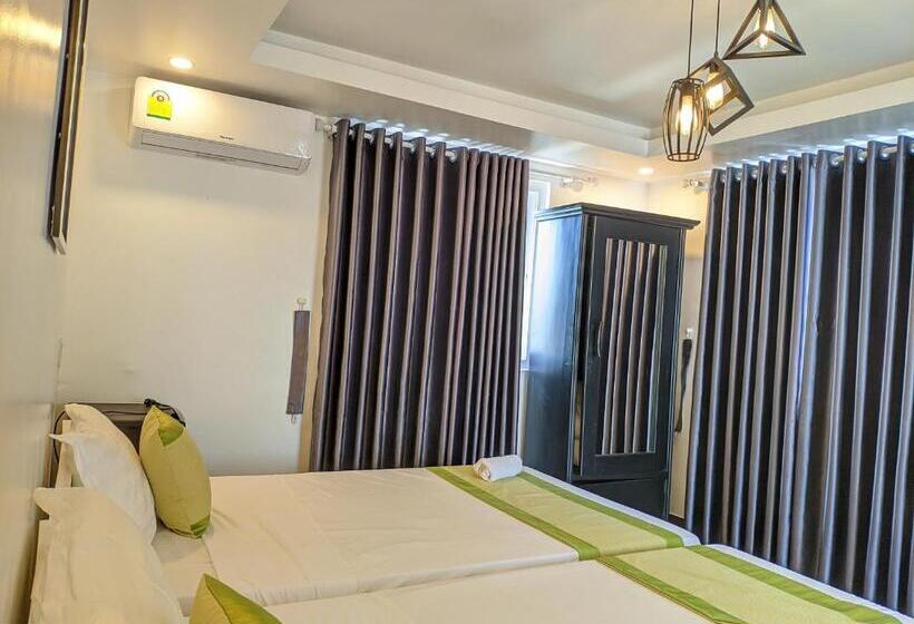 اتاق استاندارد چهار تخته, Mickey Homestay Hue