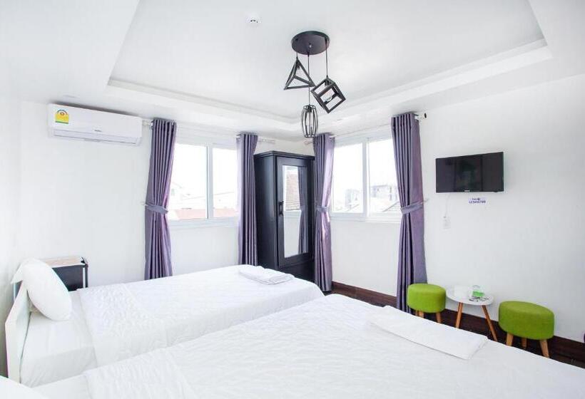 اتاق استاندارد چهار تخته, Mickey Homestay Hue