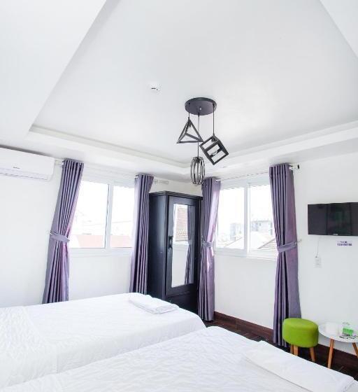 اتاق استاندارد چهار تخته, Mickey Homestay Hue