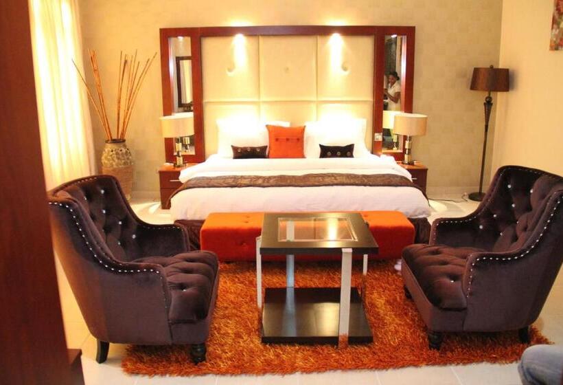 سوییت اجرایی, Palazzo Dumont