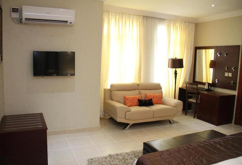 سوییت اجرایی, Palazzo Dumont